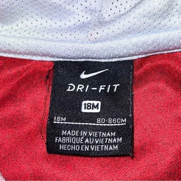 Nike Dri-Fit Baby Boy’s Red Black Zip Sweatshirt Hoodie Size 18 Months - Picture 4 of 4